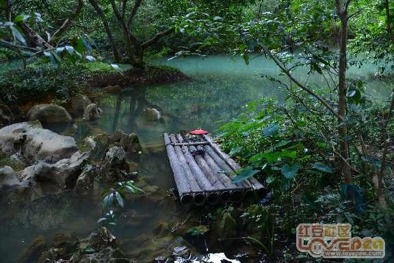 探索神秘小屋